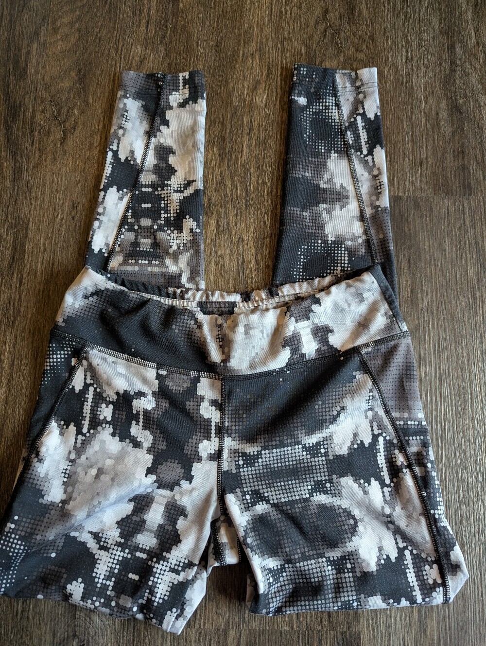 The North Face Motivation High Rise Pocket Tights Size Small